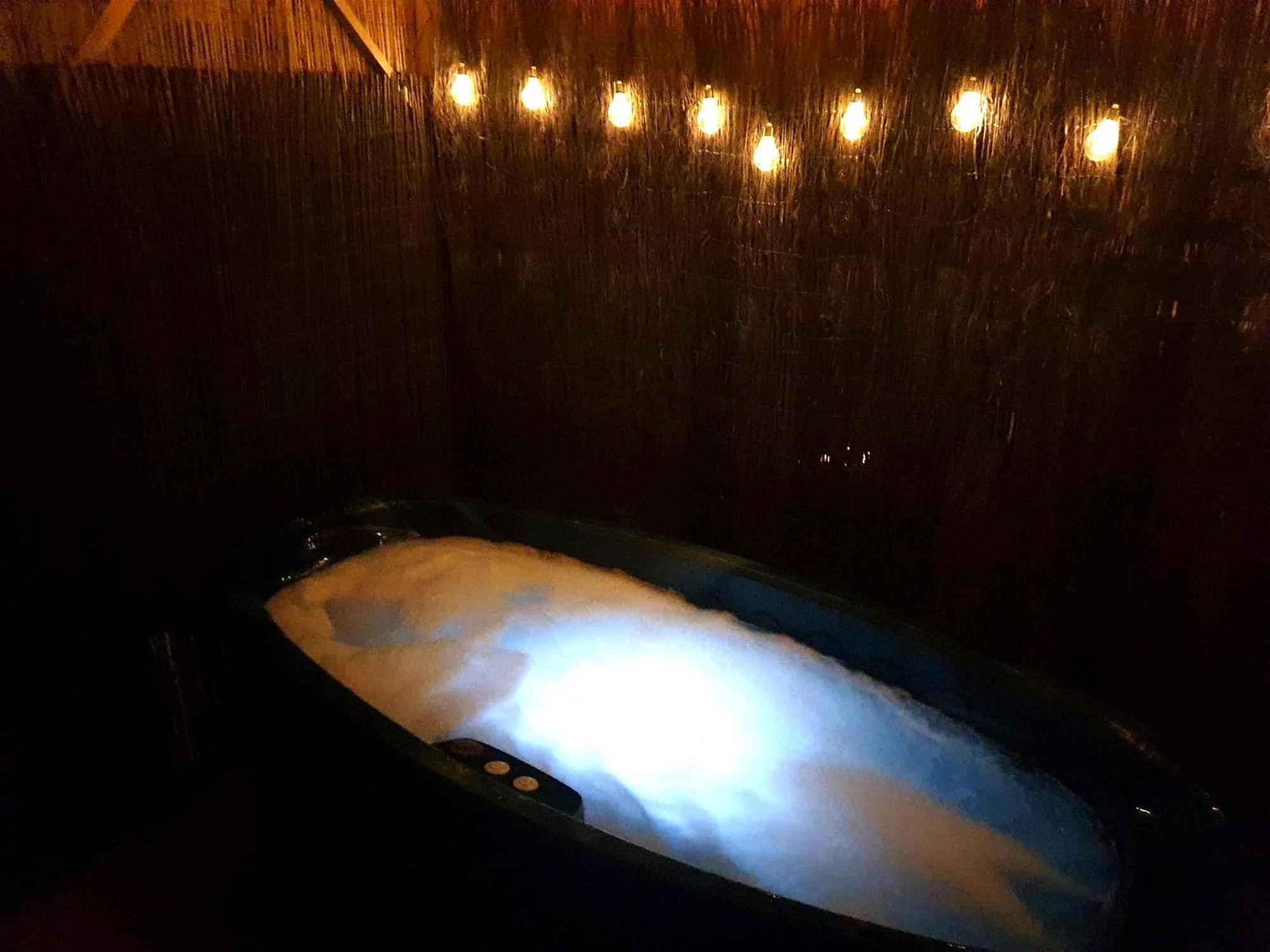 Villa L'Eden De Camargue- Spa Et Nature Candillargues المظهر الخارجي الصورة